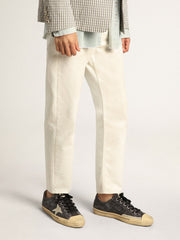 Golden Goose Men's V-Star  in black canvas with ice-gray star and heel