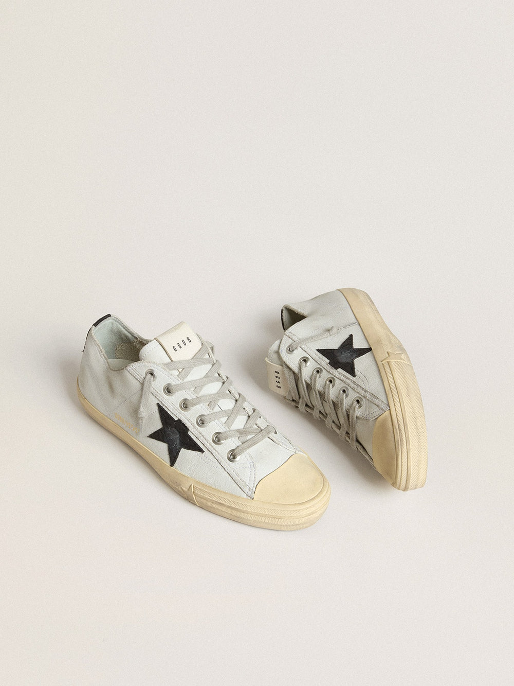Golden Goose V-Star in leather with black crocodile-print leather star and heel tab