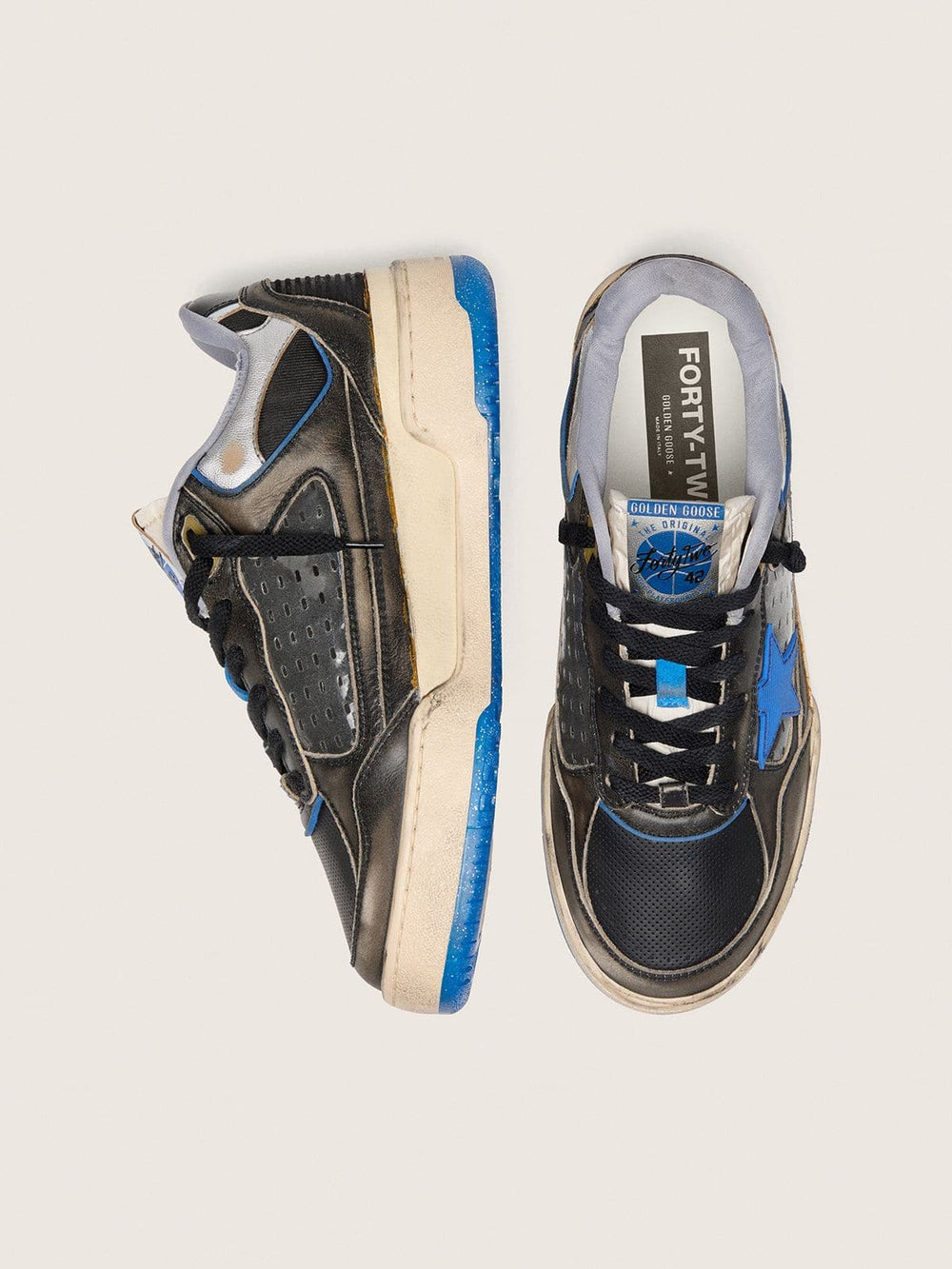 Golden Goose Men's Forty2 in black foam rubber and leather with TPU star and black leather heel tab