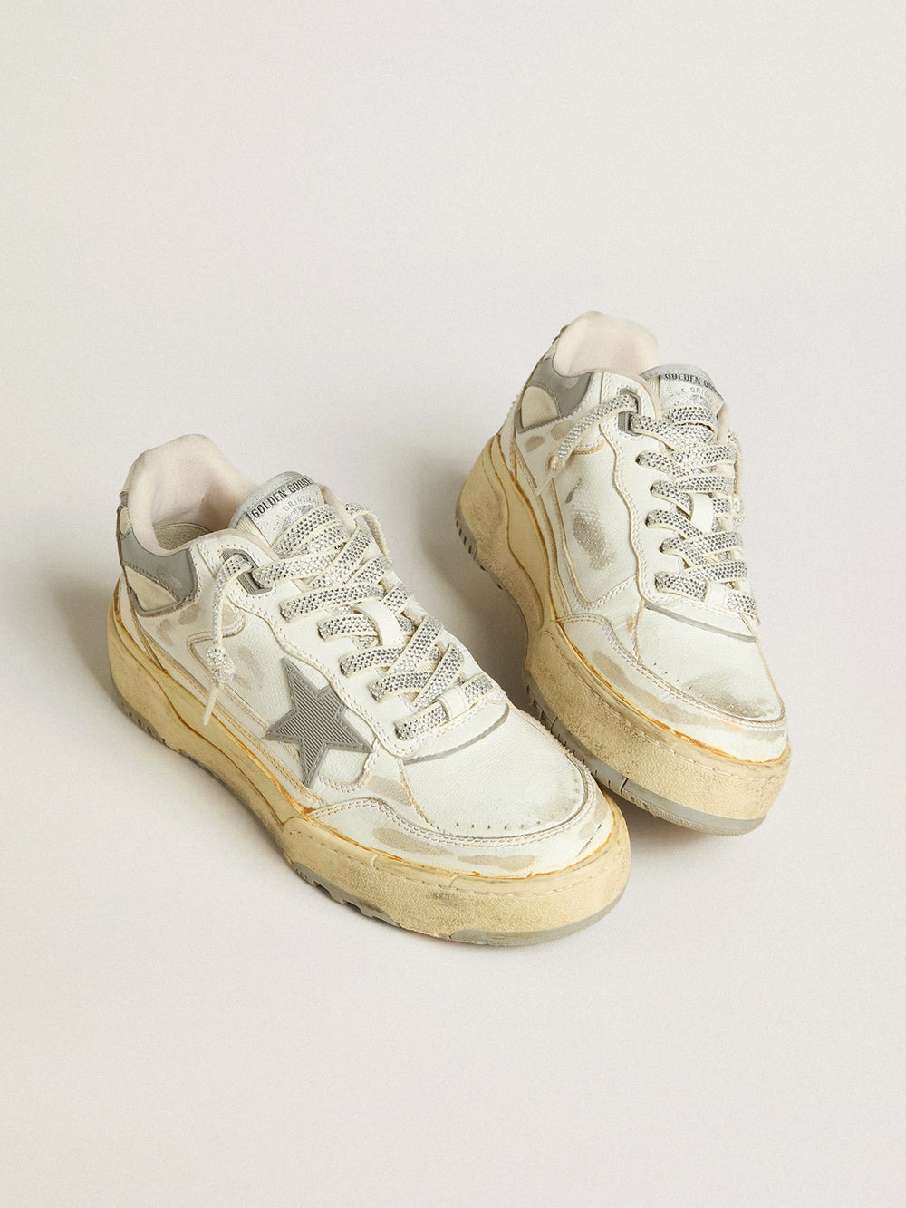 Golden Goose Men’s Forty2 in white leather with laces with Swarovski crystals and gray TPU star