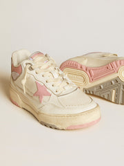 Golden Goose Men’s Forty2 with pink star and white leather heel tab