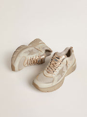 Golden Goose Men’s Lightstar in dove-gray leather and mesh with beige TPU star