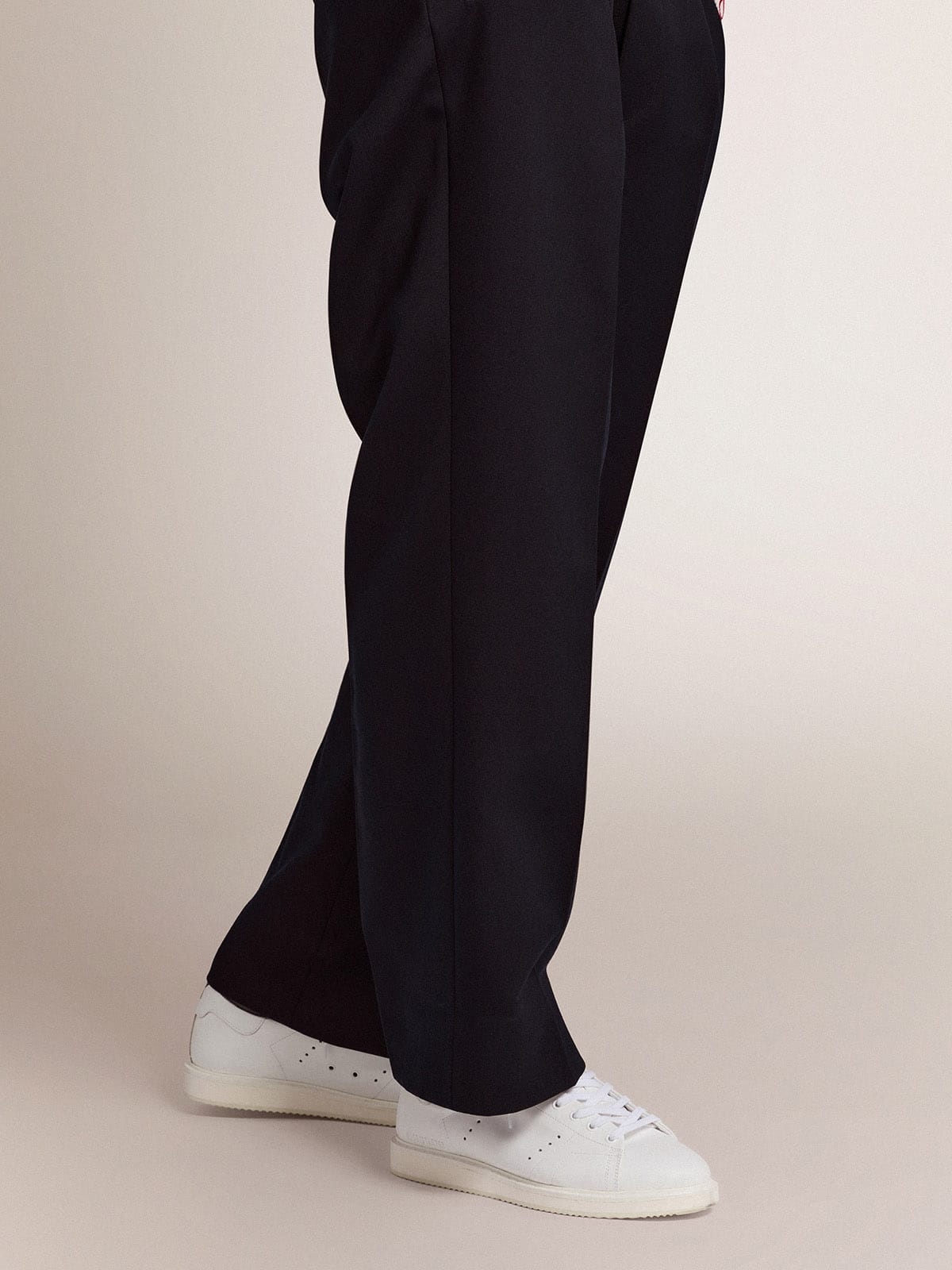 Golden Goose Men's Starter in leather with star on the heel tab