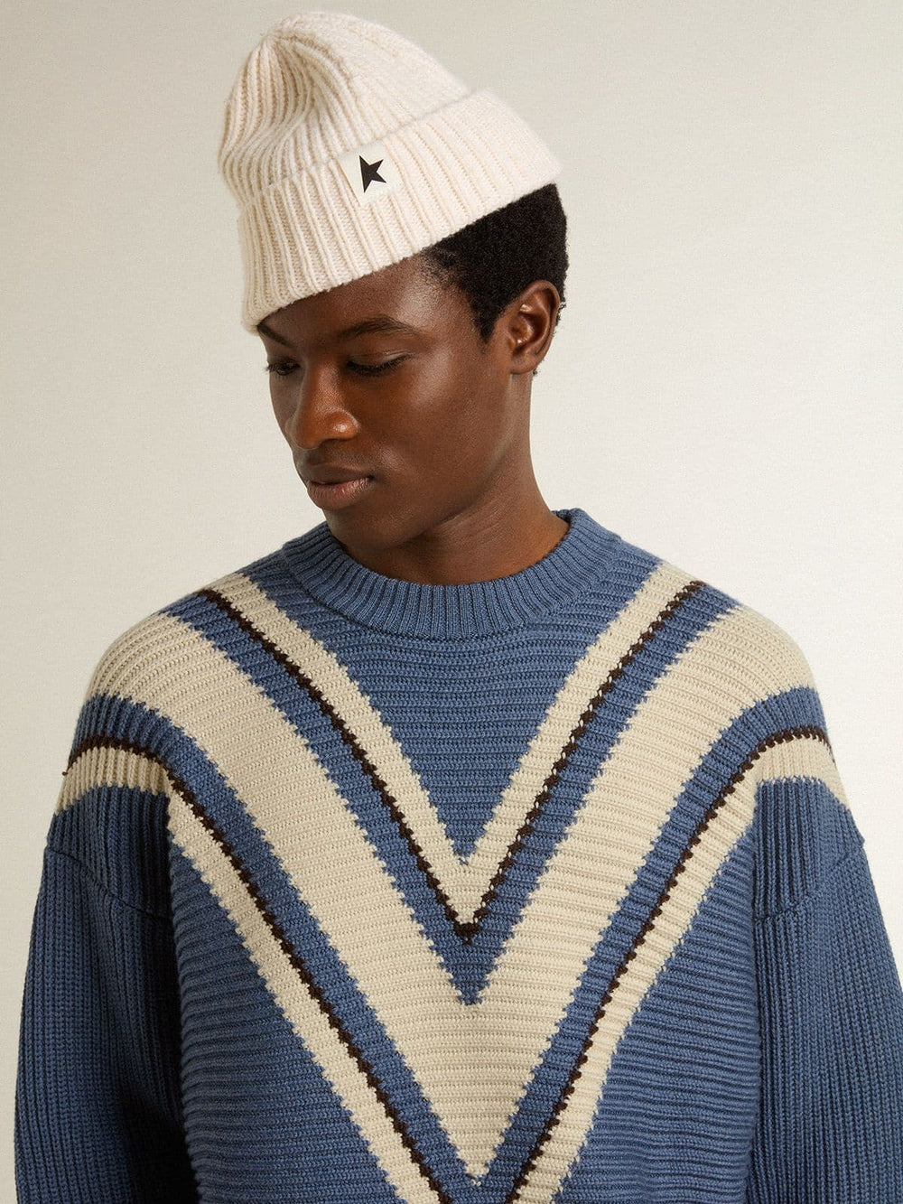 Golden Goose Men's light blue jacquard wool sweater with cream-colored pattern
