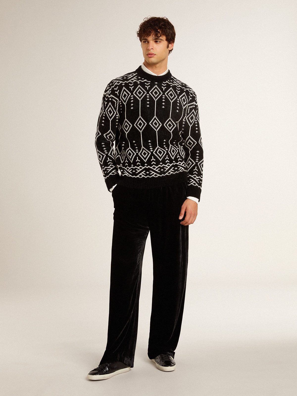 Golden Goose Men’s crew neck wool blend sweater with jacquard argyle design