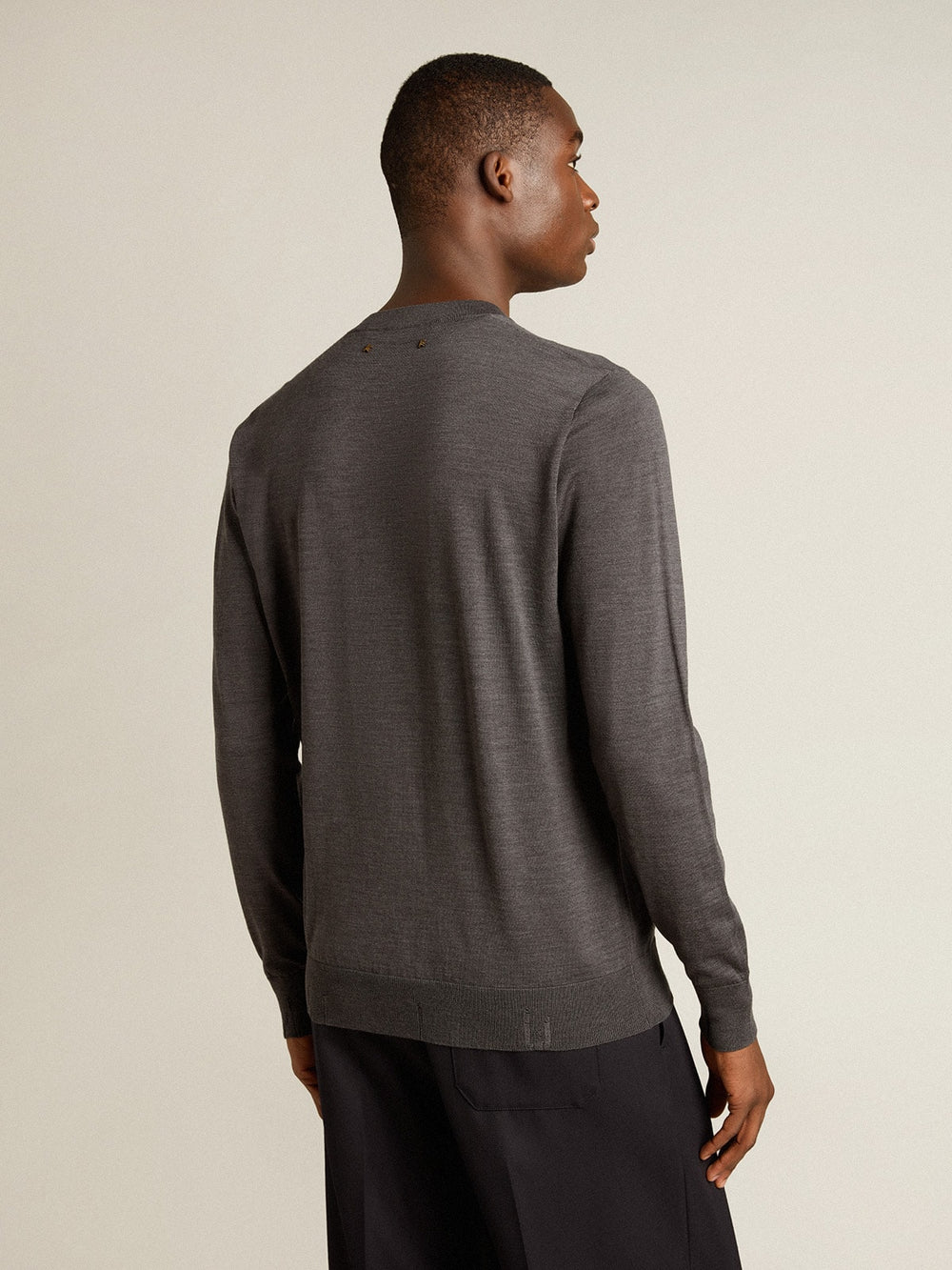 Golden Goose Men's round-neck sweater in dark gray mélange wool