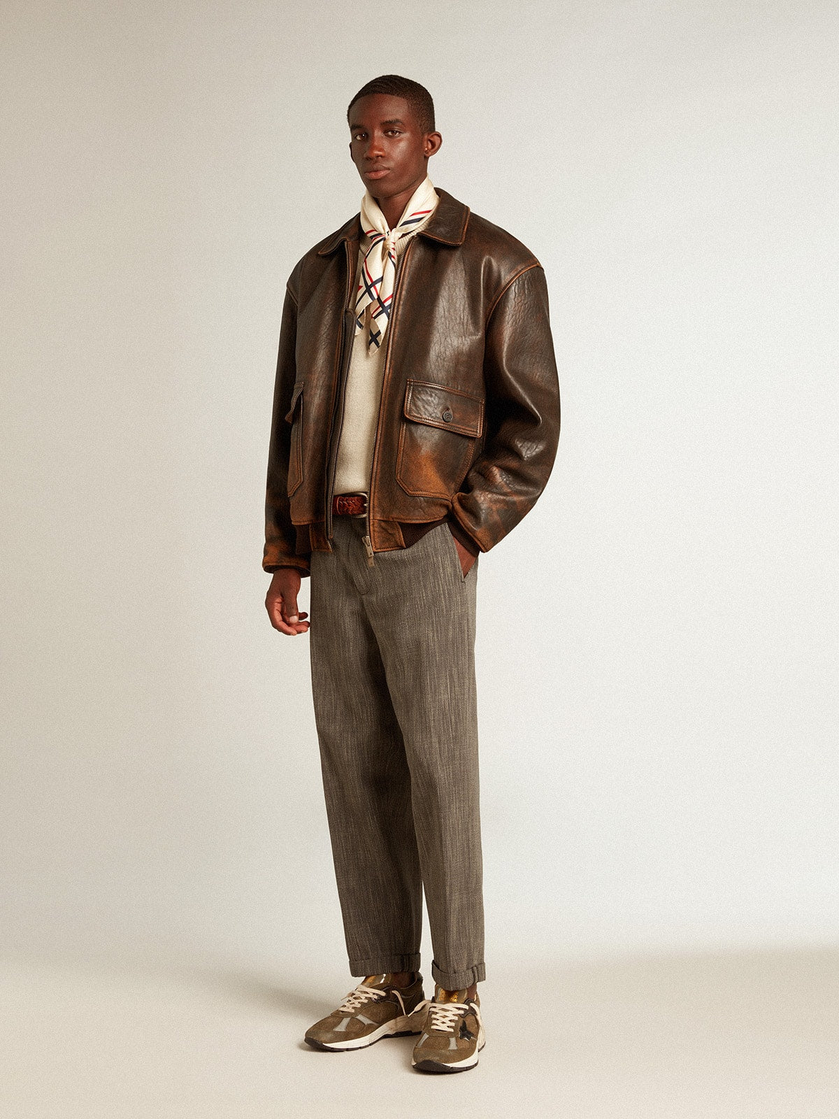 Golden Goose Men’s round-neck sweater in panama-colored cotton with logo on the back