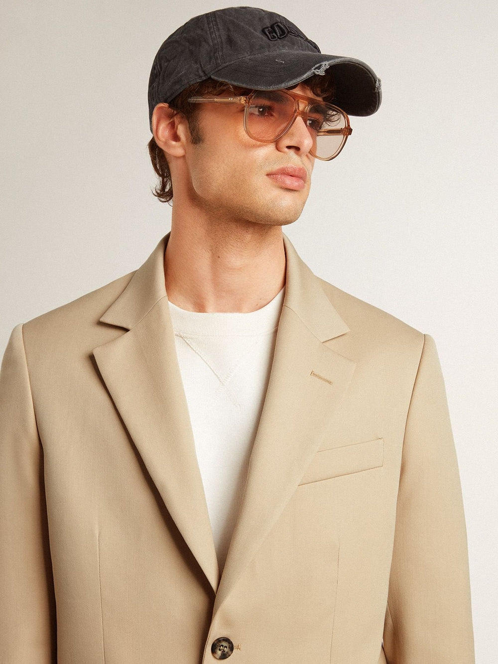 Golden Goose Single-breasted blazer in sand with horn buttons