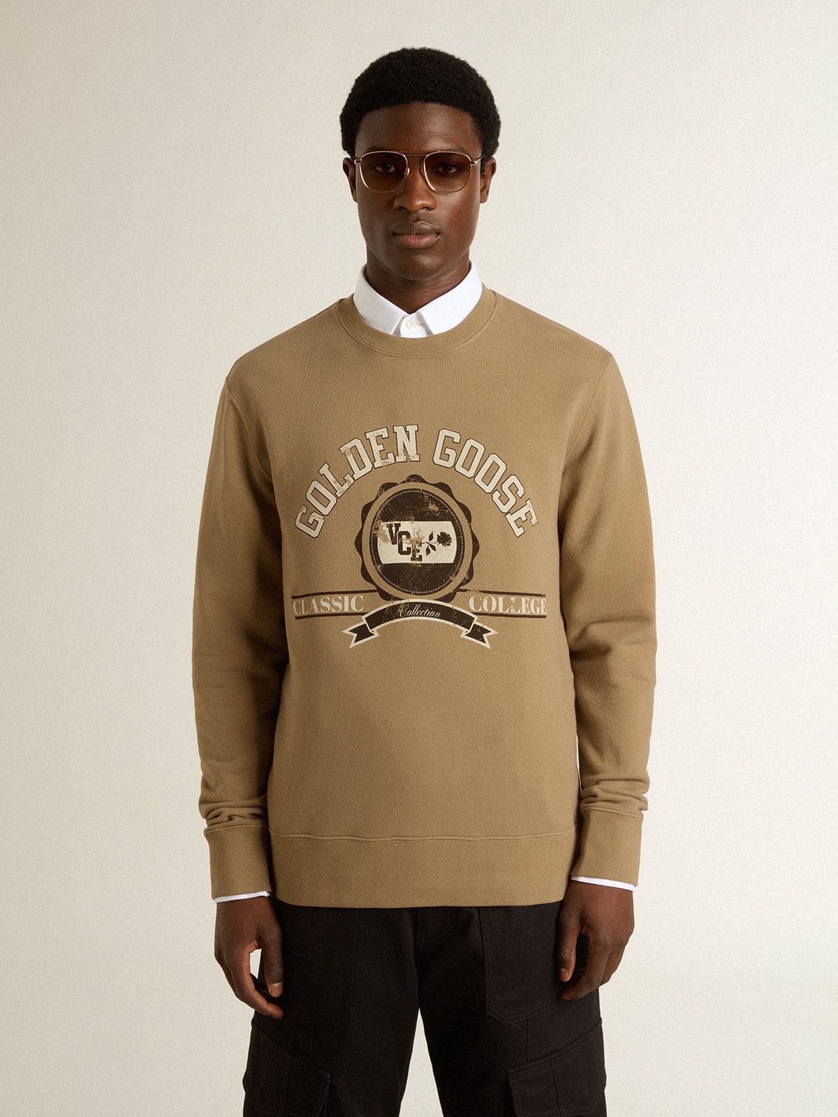Golden Goose Men's beige cotton sweatshirt with print on the front