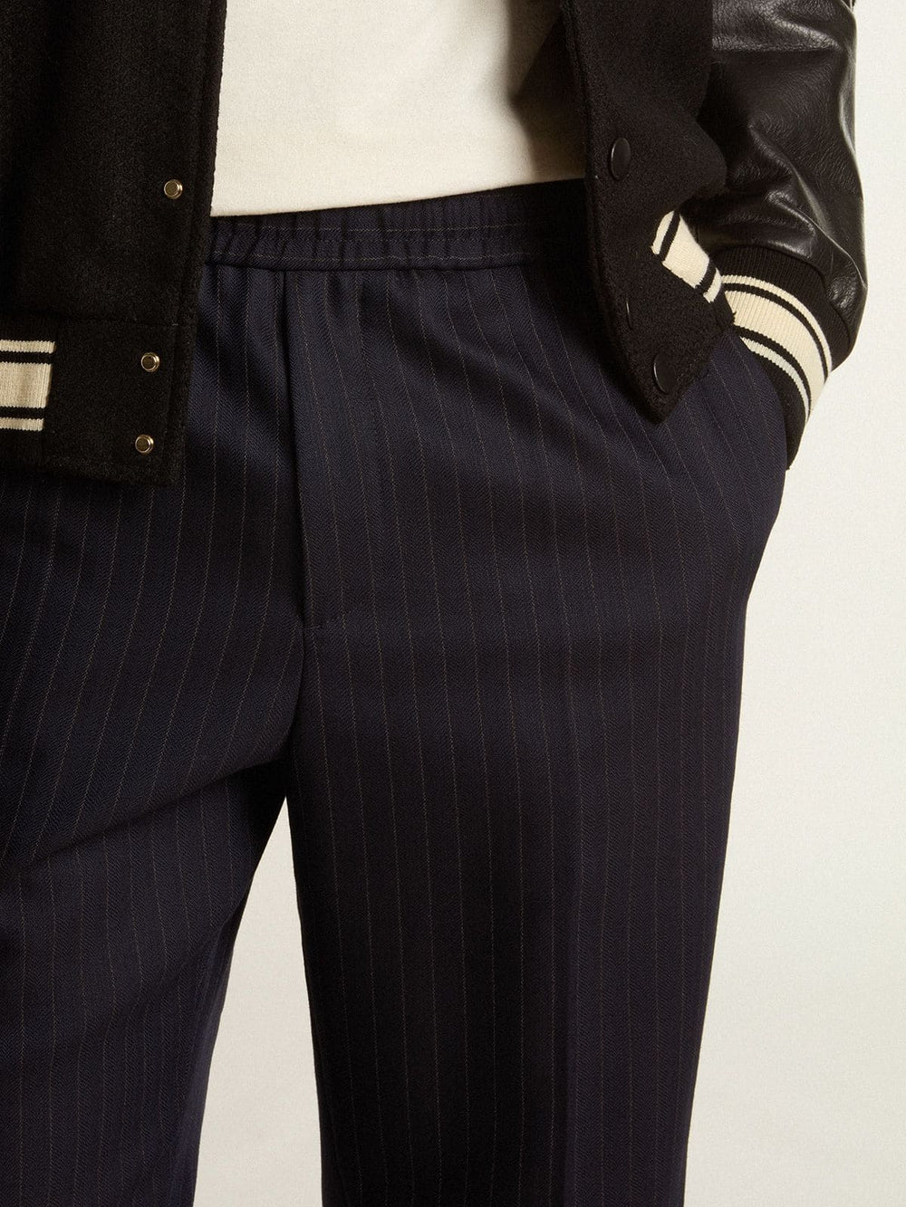 Golden Goose Men's wool pants with vertical thin stripes