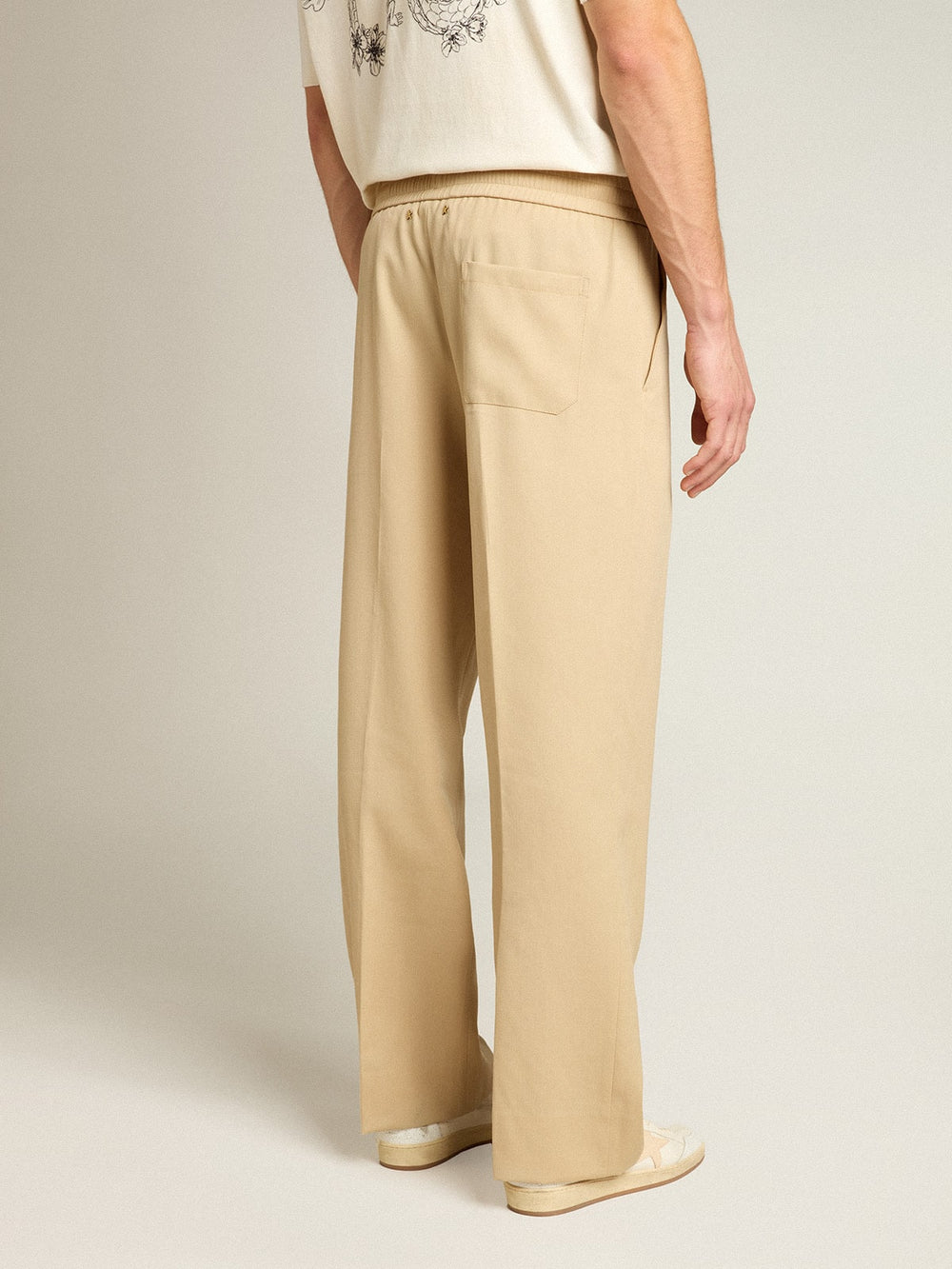 Golden Goose Men’s sand-colored joggers with pocket on the back
