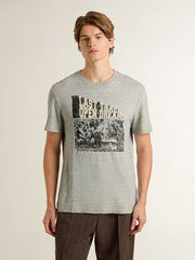 Golden Goose Men's vintage-effect gray T-shirt with print on the front