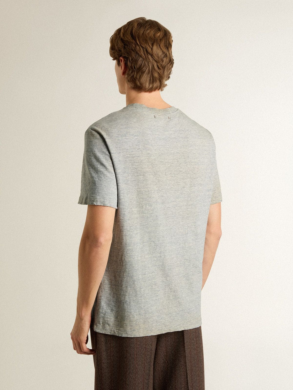 Golden Goose Men's vintage-effect gray T-shirt with print on the front