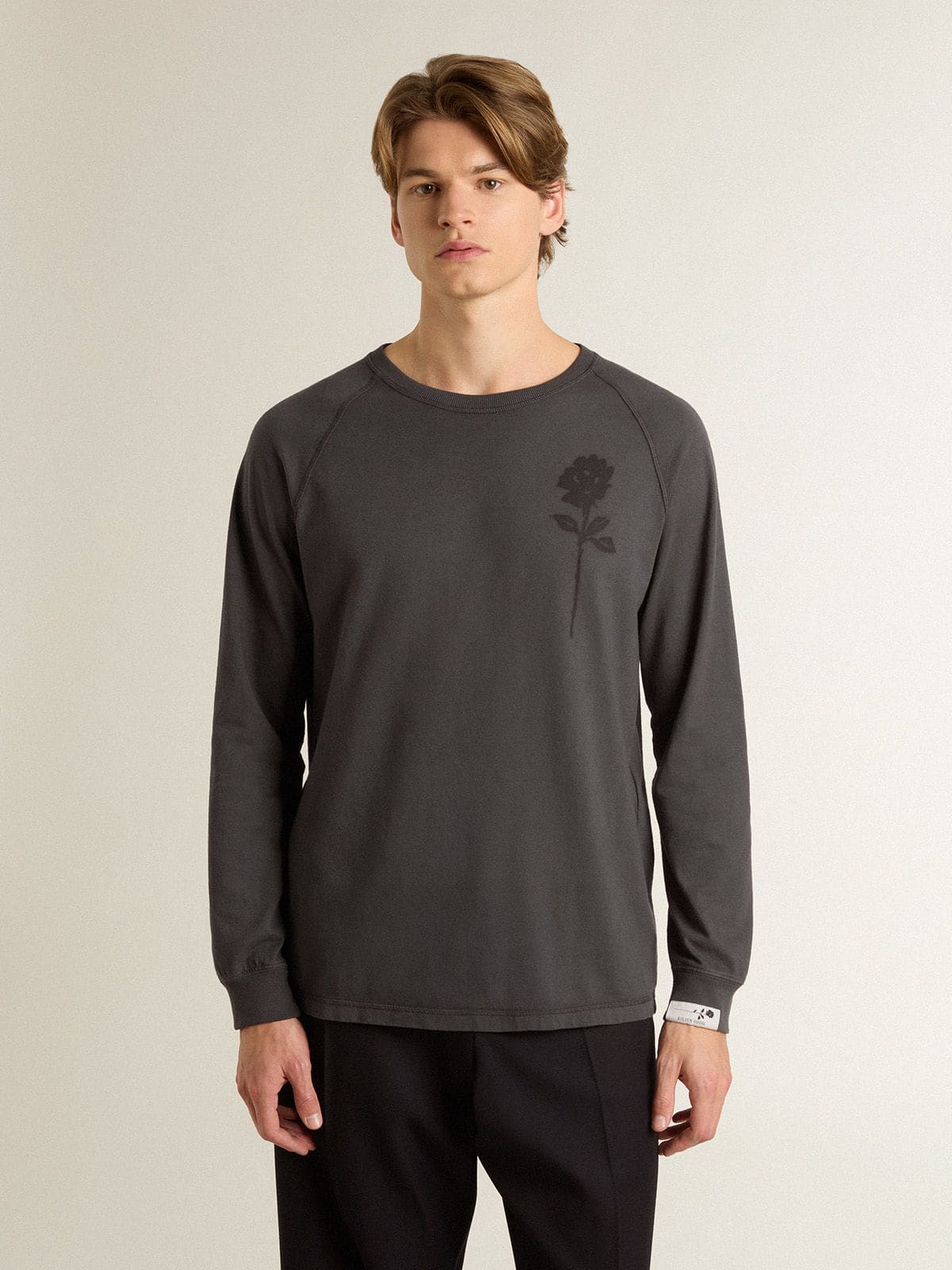 Golden Goose Men's T-shirt in anthracite-colored cotton with print on the chest