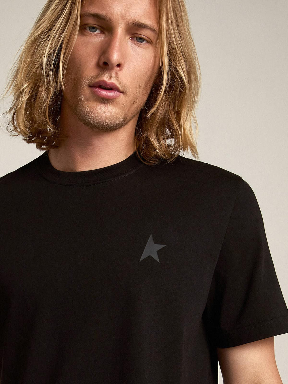 Golden Goose Black Star Collection T-shirt with tone-on-tone star on the front