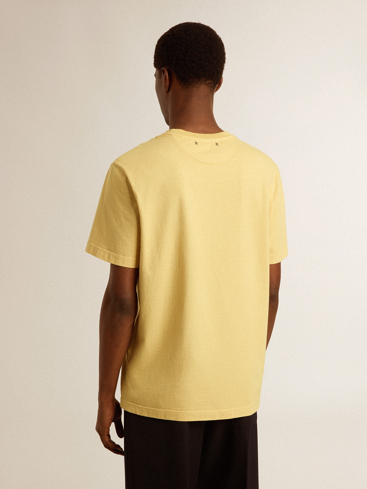 Golden Goose Men's cotton T-shirt in pale yellow with faded lettering