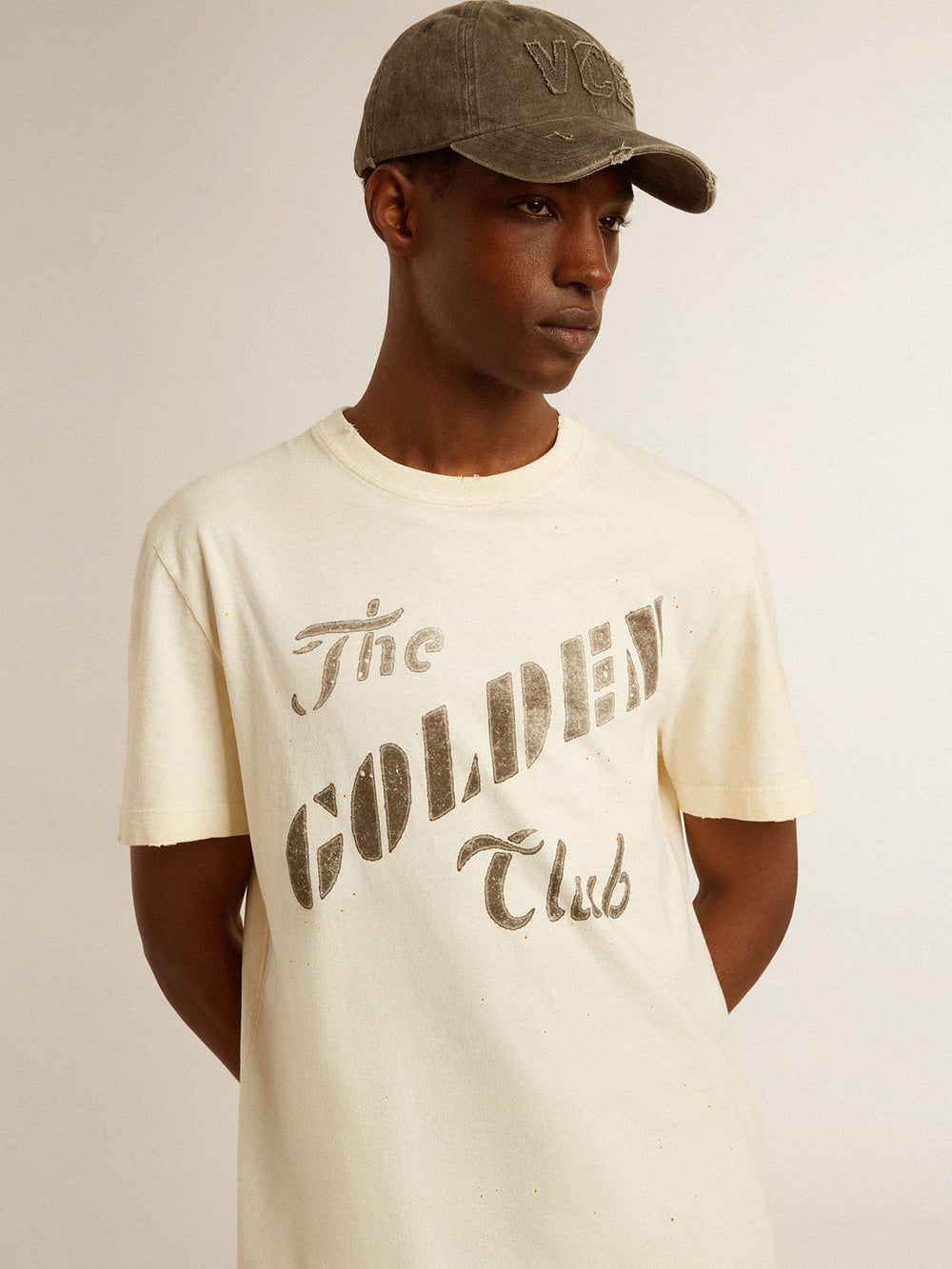 Golden Goose Men's aged white cotton T-shirt with gold print
