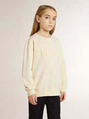 Golden Goose Girls’ cream-colored sweatshirt with patch writing