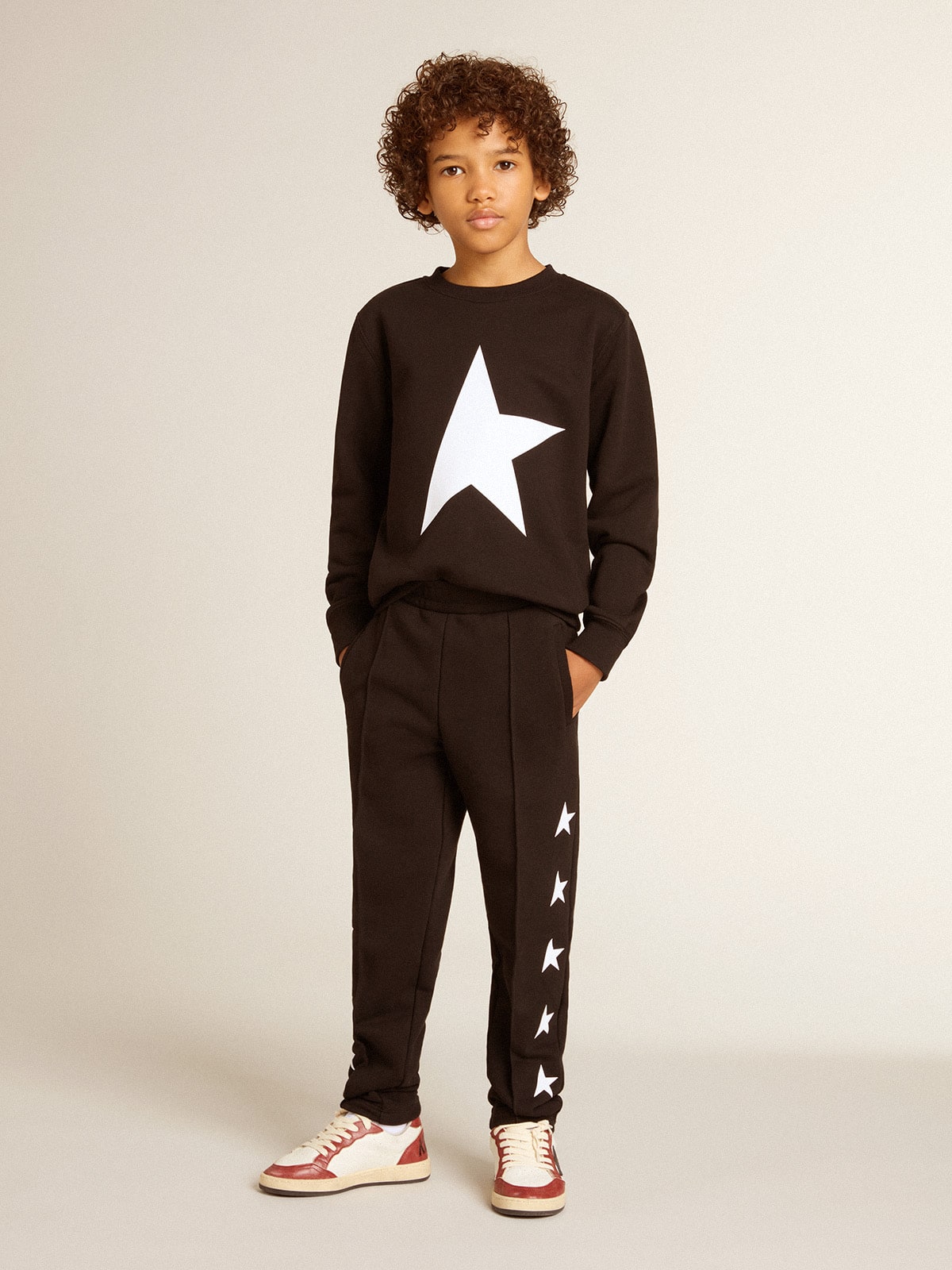Golden Goose Boys’ black sweatshirt with white maxi star on the front