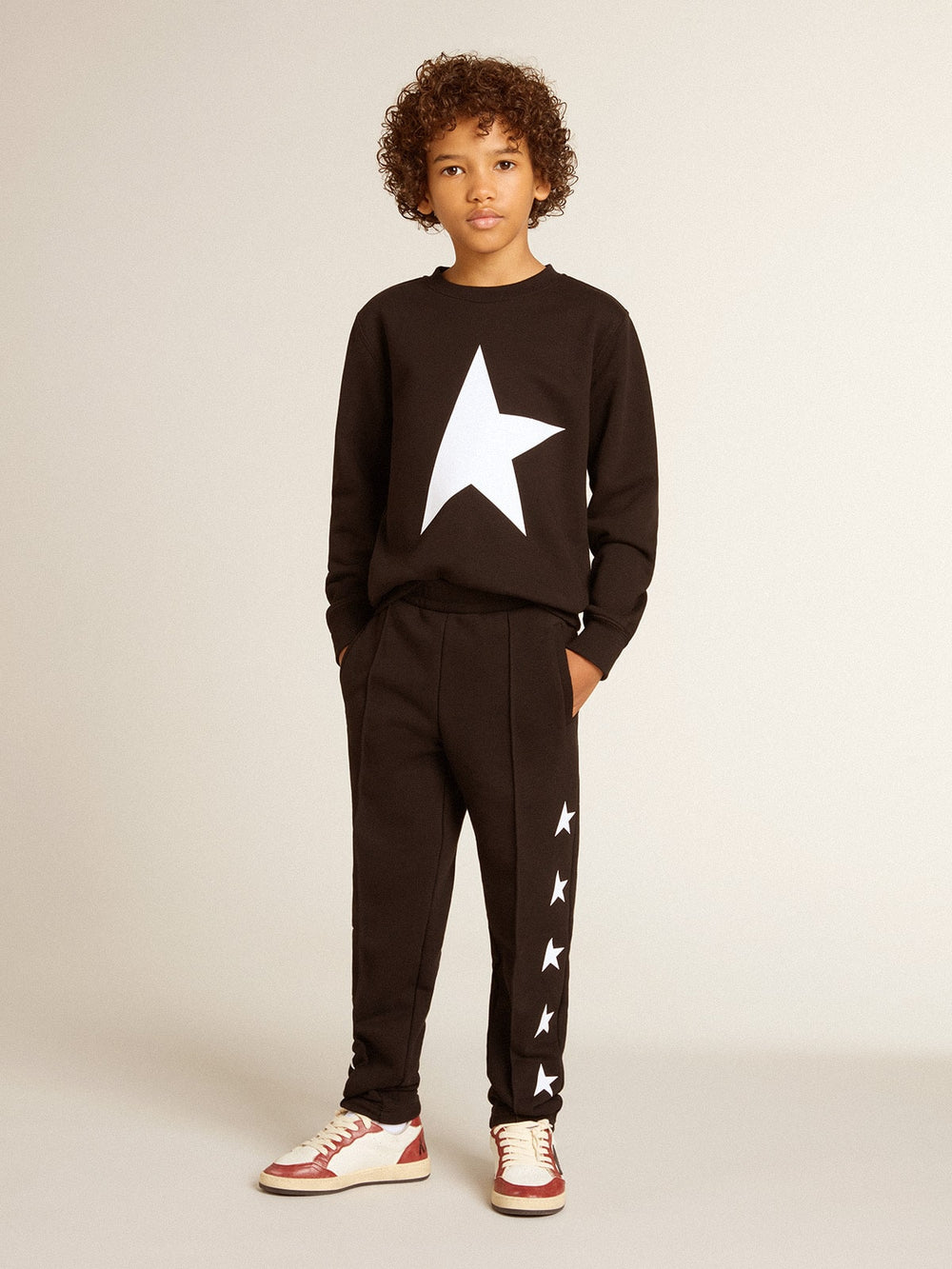 Golden Goose Boys’ black sweatshirt with white maxi star on the front