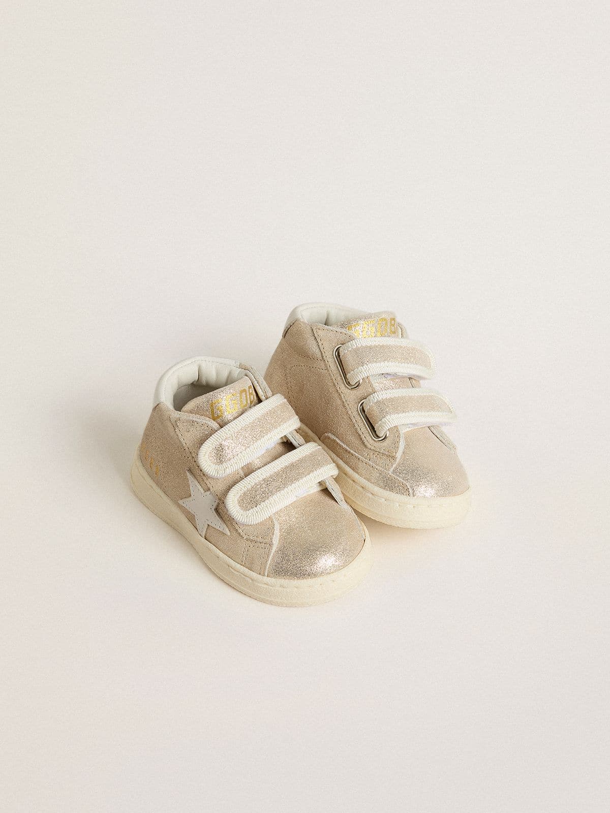 Golden Goose Junior June in sand-colored metallic suede with white leather star and heel tab