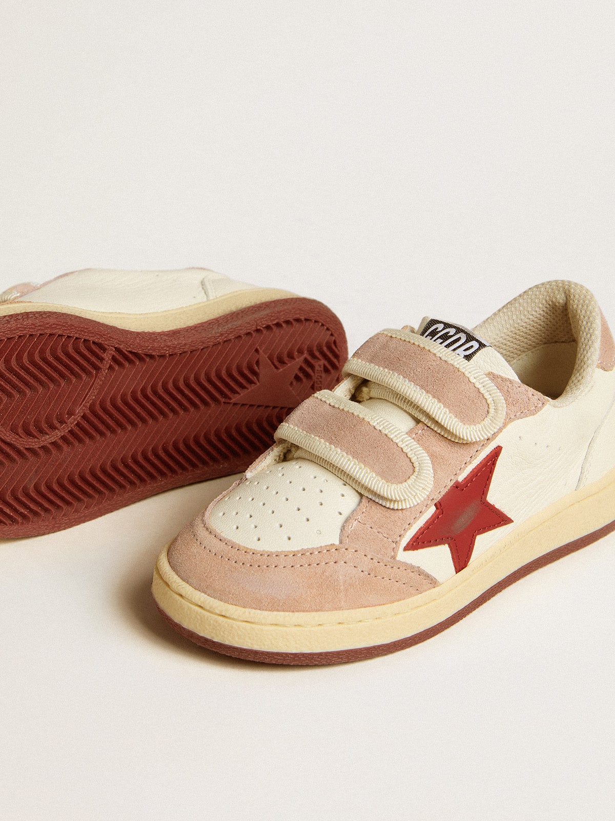 Golden Goose Ball Star Junior in nappa with nappa star and pink suede heel tab