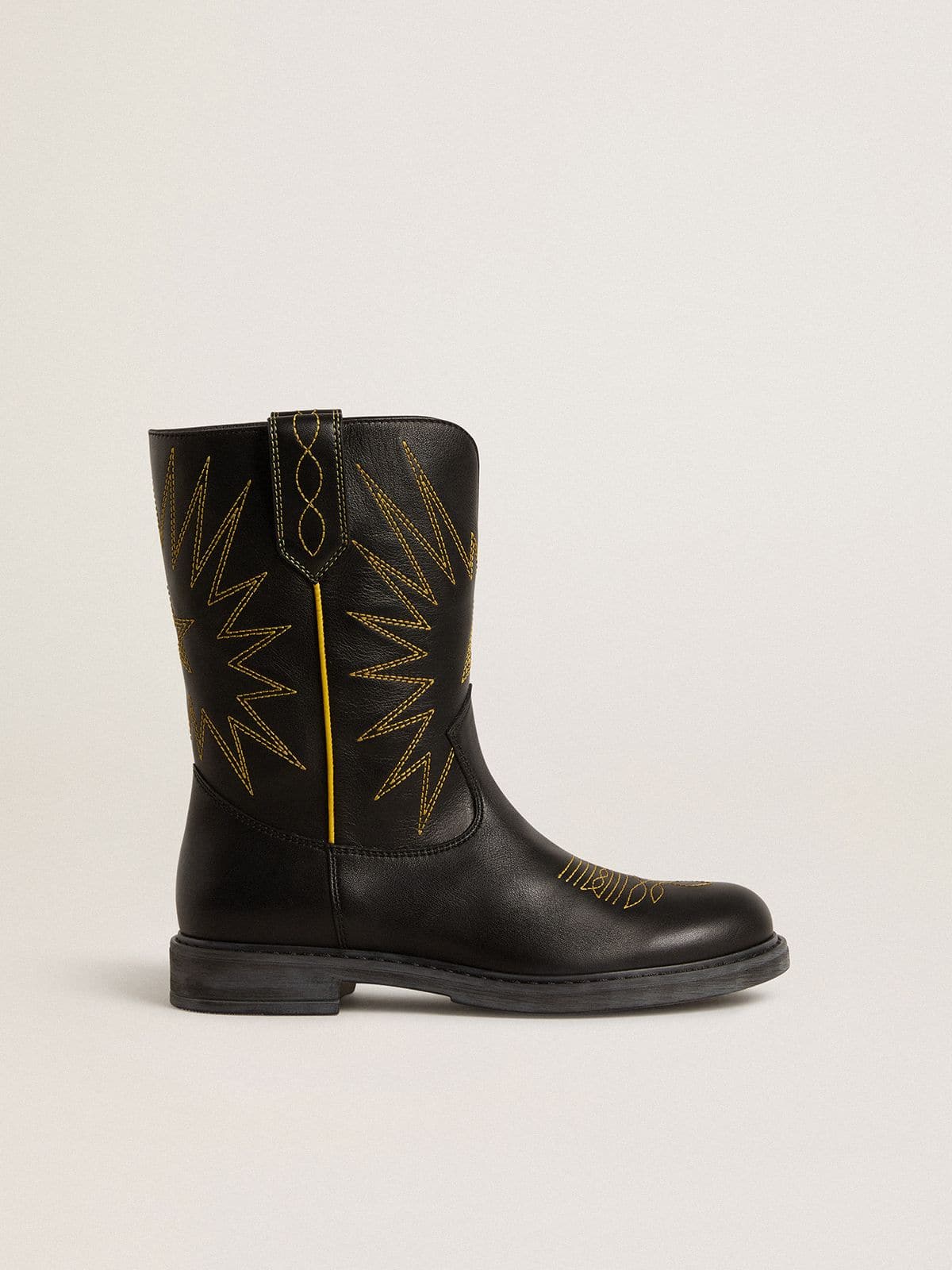 Golden Goose Wish Young boots in black leather with yellow star embroidery