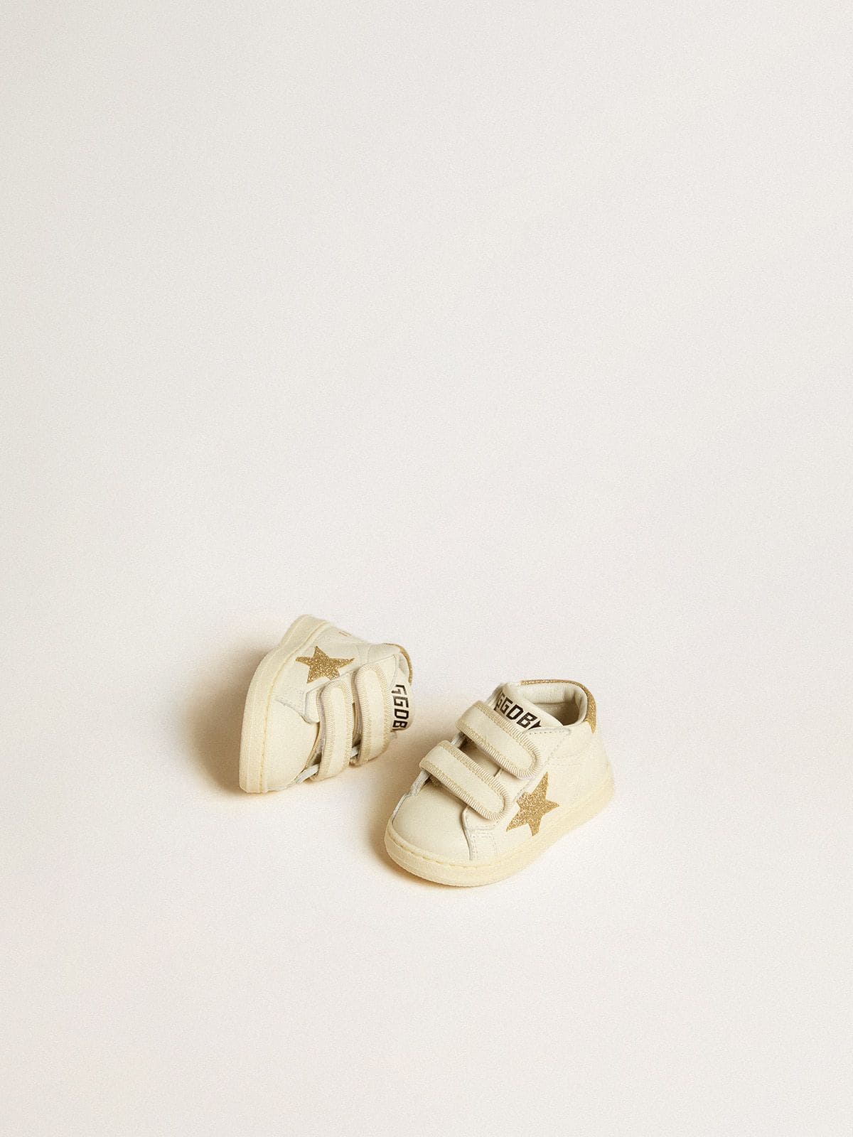Golden Goose June Junior in white nappa leather with gold glitter star and heel tab