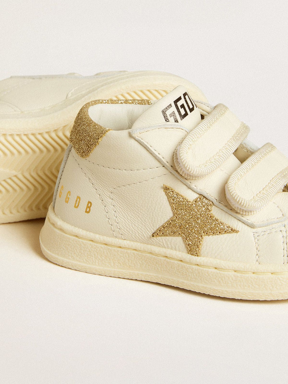 Golden Goose June Junior in white nappa leather with gold glitter star and heel tab