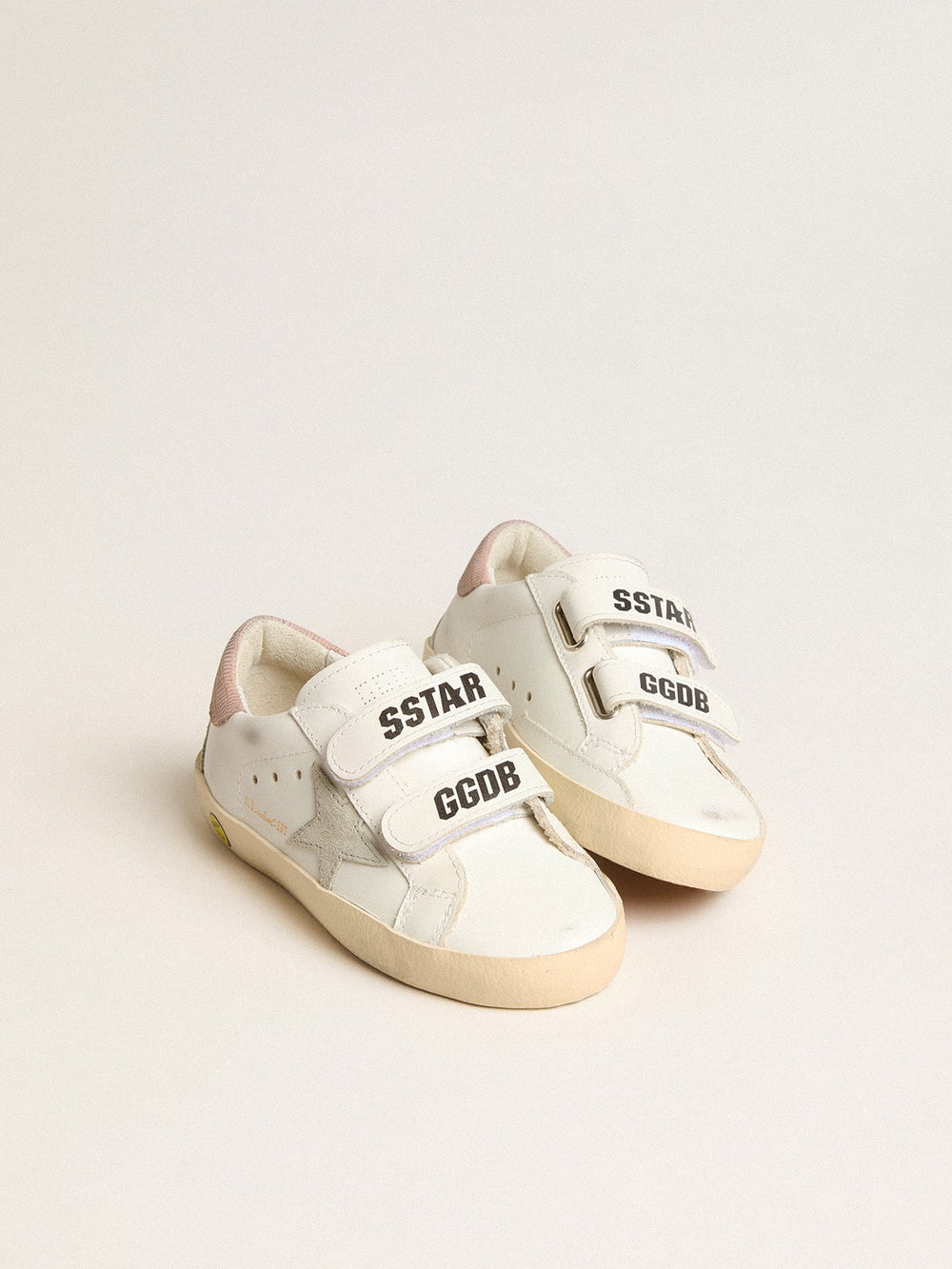 Golden Goose Young Old School in leather with gray suede star and old rose heel tab