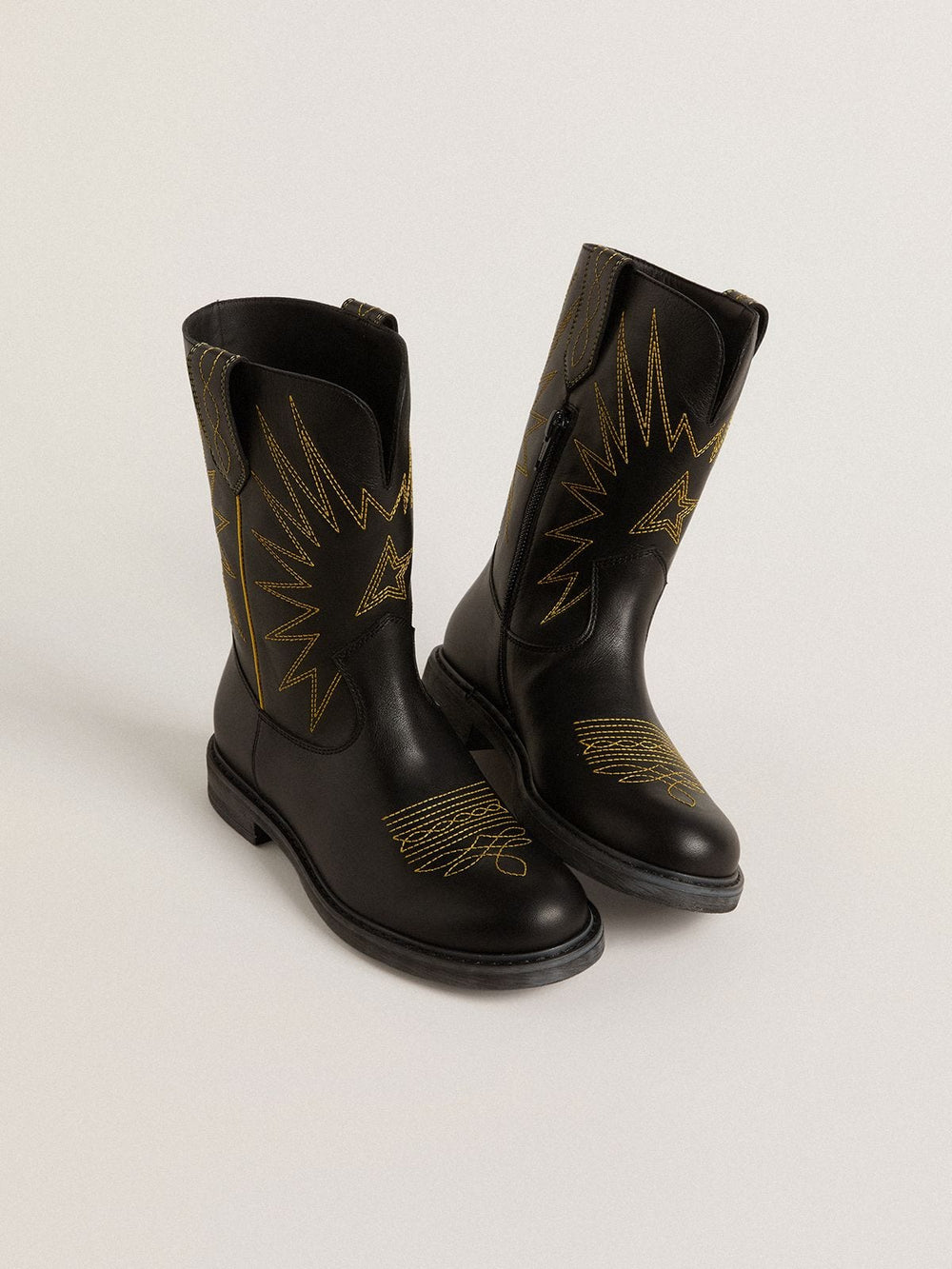 Golden Goose Wish Teen boots in black leather with yellow star embroidery