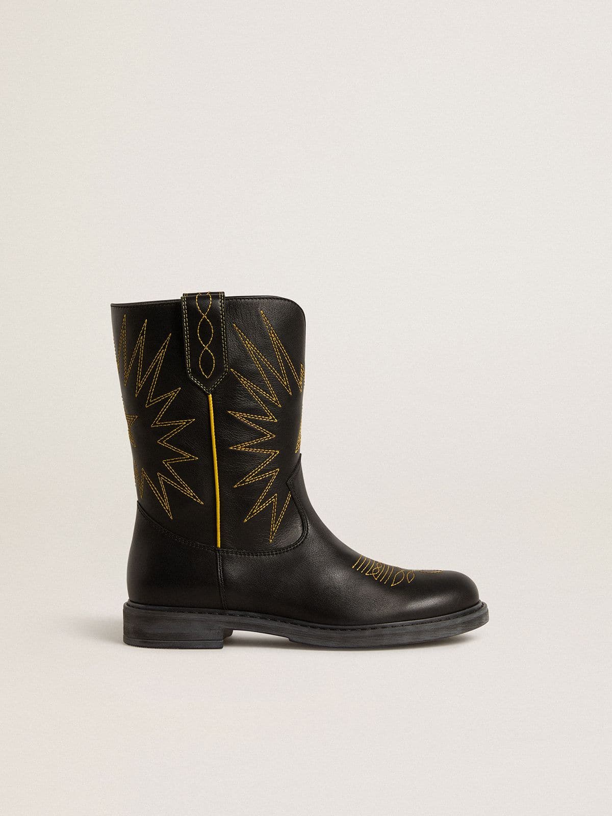 Golden Goose Wish Junior boots in black leather with yellow star embroidery
