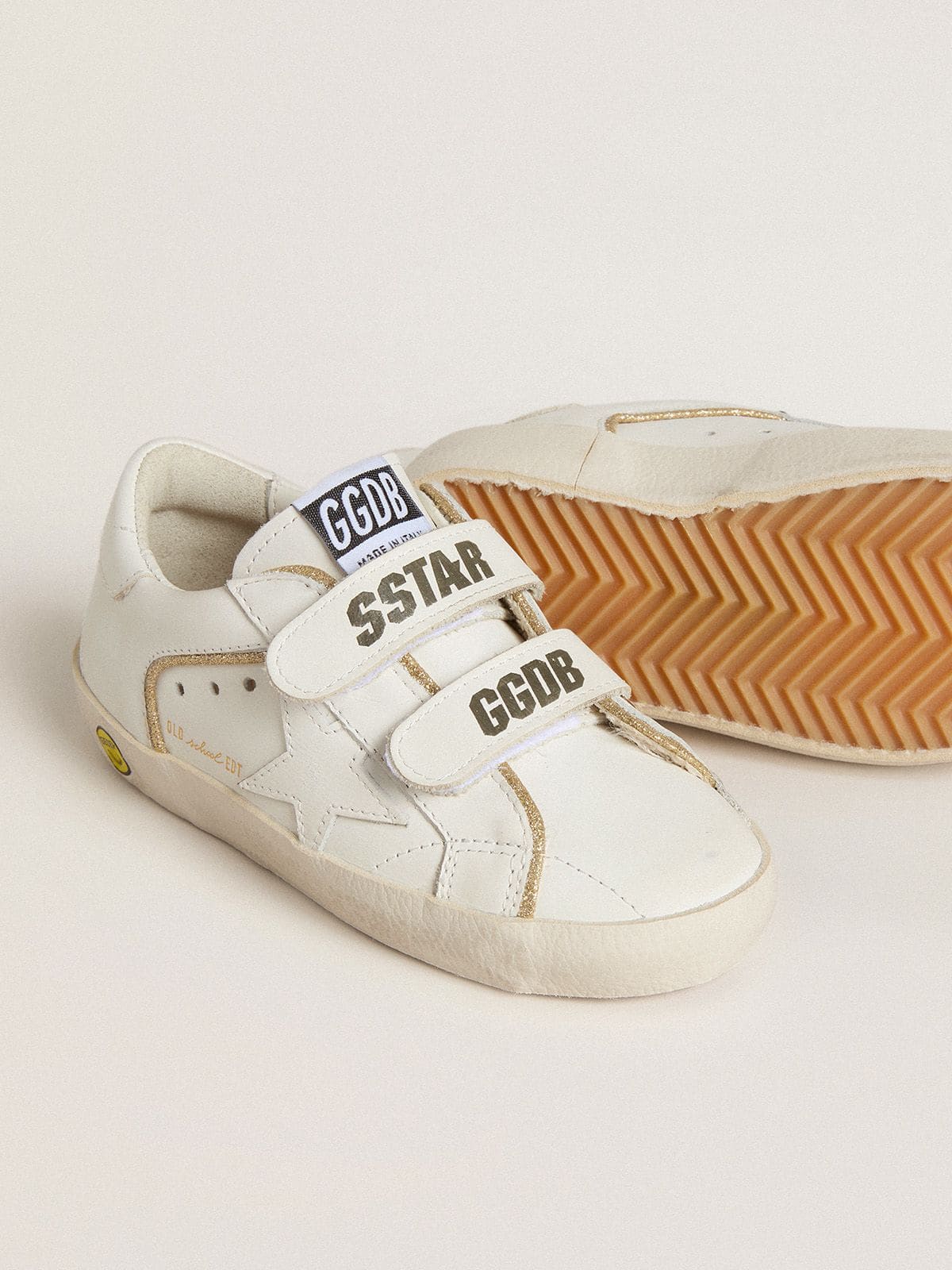 Golden Goose Young Old School in white leather with gold details