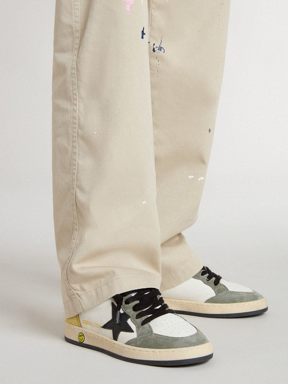Golden Goose Junior Ball Star in white nappa with dark green suede inserts and black star