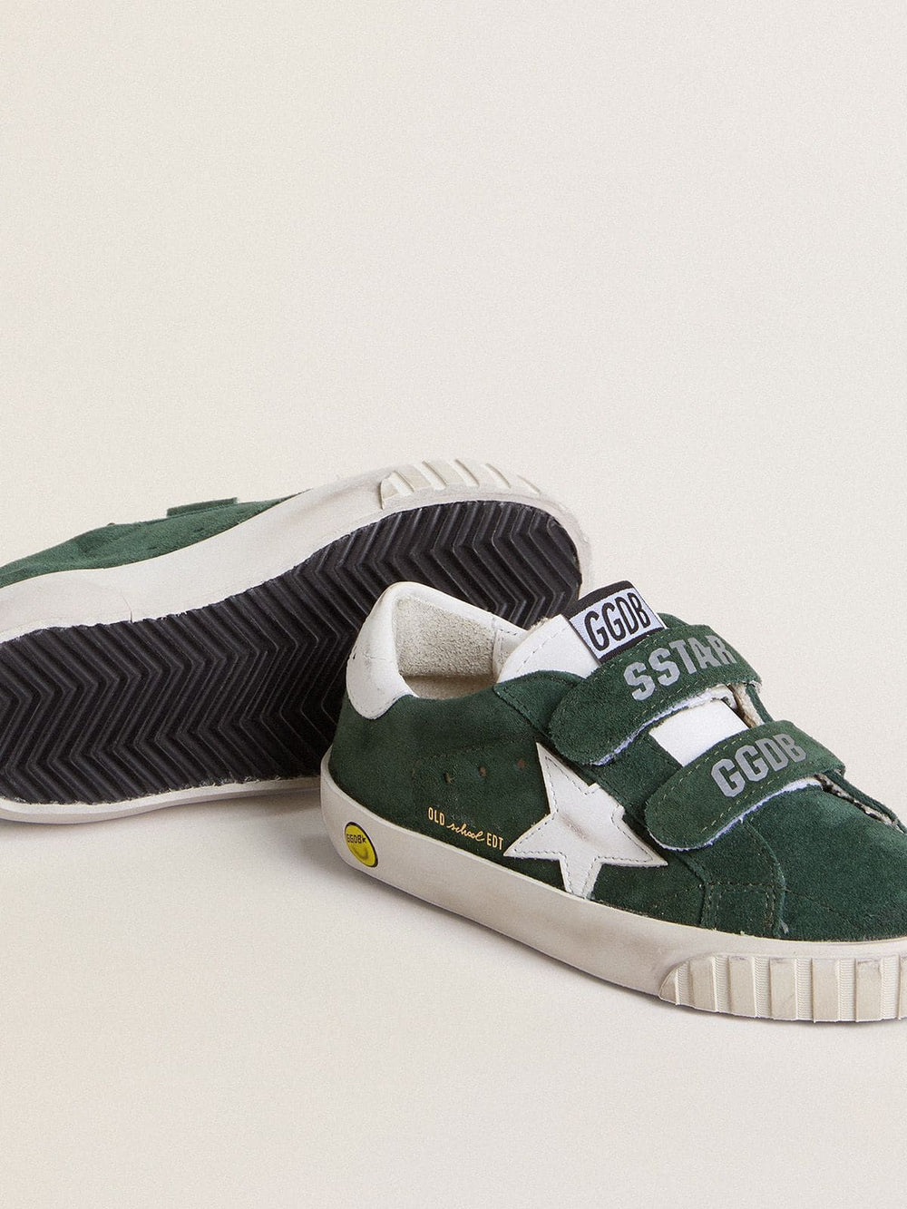 Golden Goose Old School Junior in green suede with white leather star and heel tab
