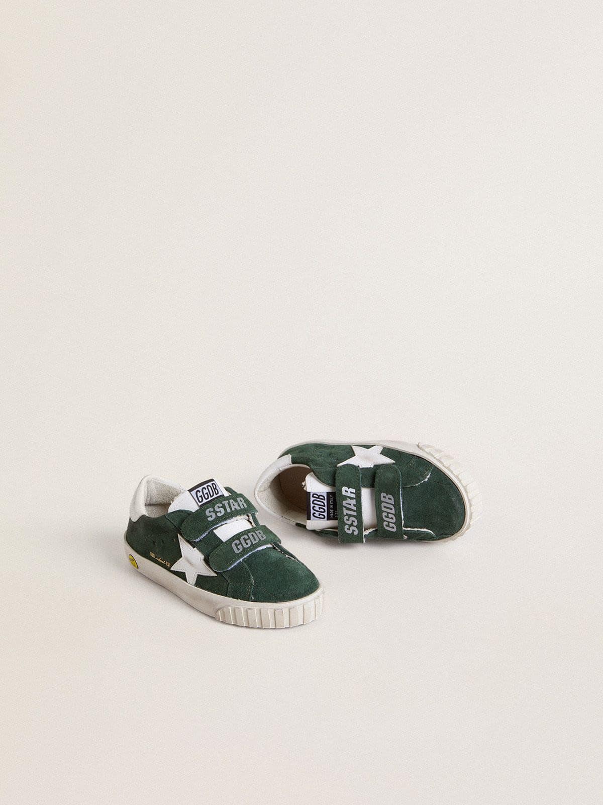 Golden Goose Old School Young in green suede with white leather star and heel tab