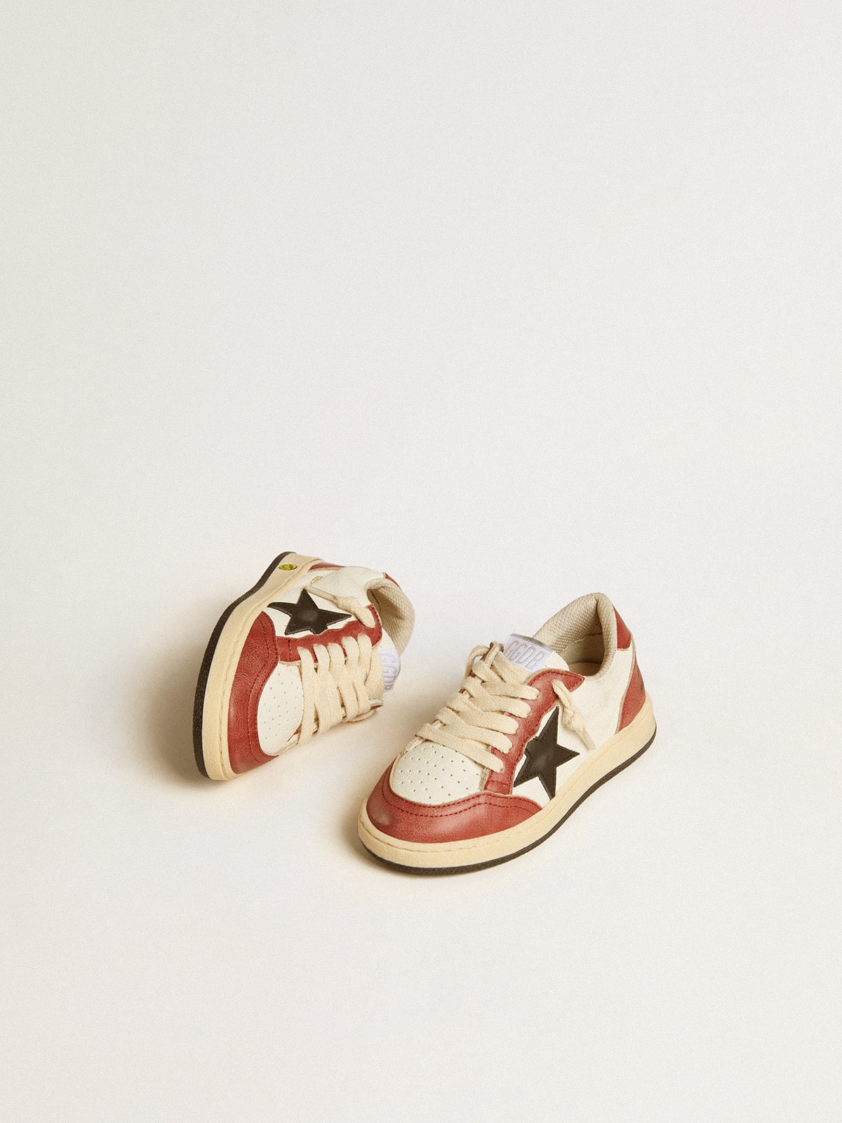 Golden Goose Ball Star Young in nappa with black star and red leather inserts