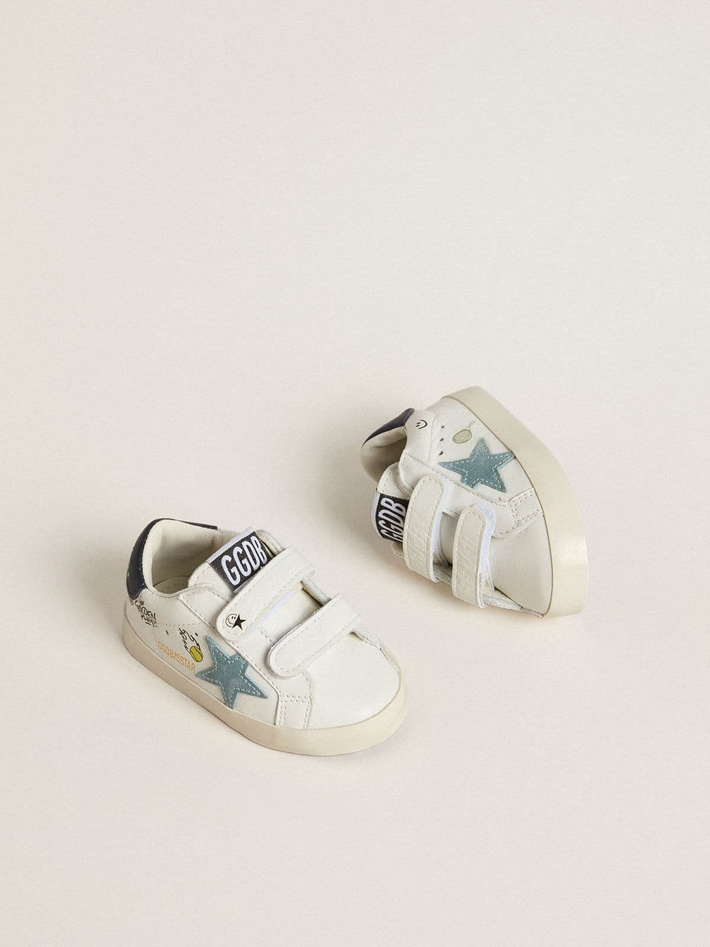 Golden Goose Baby School in white nappa with light blue suede star and tennis motif
