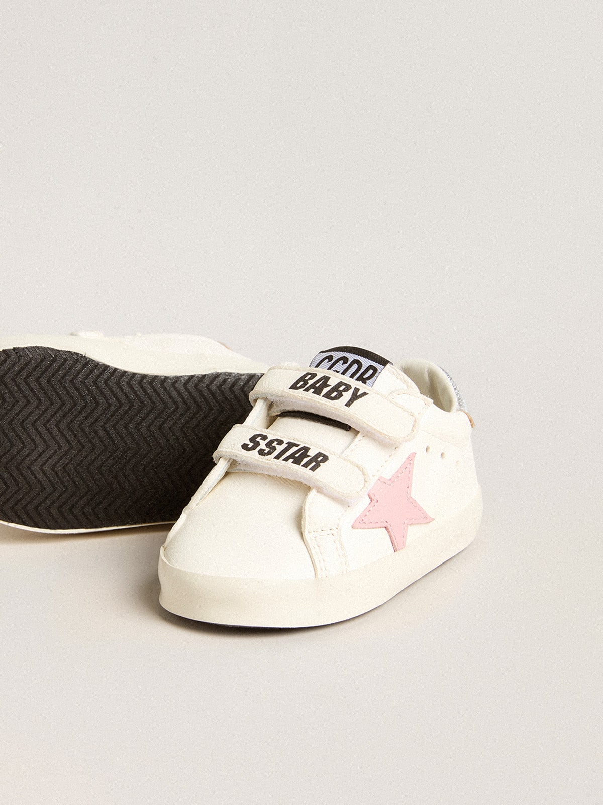 Golden Goose Baby Old School with pink leather star and silver leather heel tab